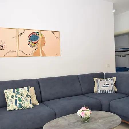 Apartment Lura 3 Garden - 218 Plazhi San Pietro