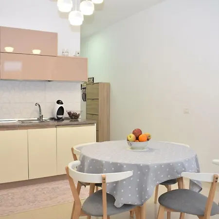 Apartment Lura 3 Garden - 218 Plazhi San Pietro