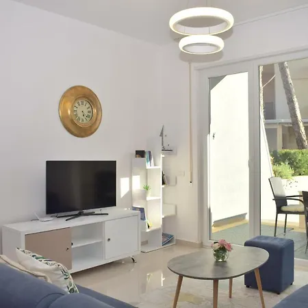 Apartment Lura 3 Garden - 218